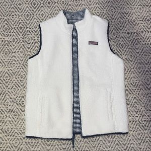 ⚡️Reversible Vineyard Vines vest women’s S kids 16